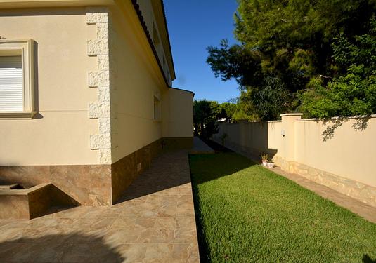Villa in Orihuela Costa