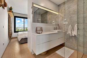 thumb 16
