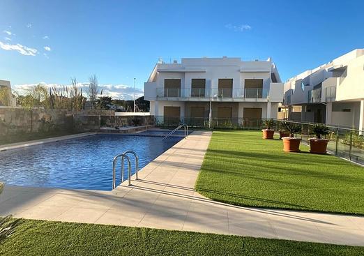 Apartment in Pilar de La Horadada