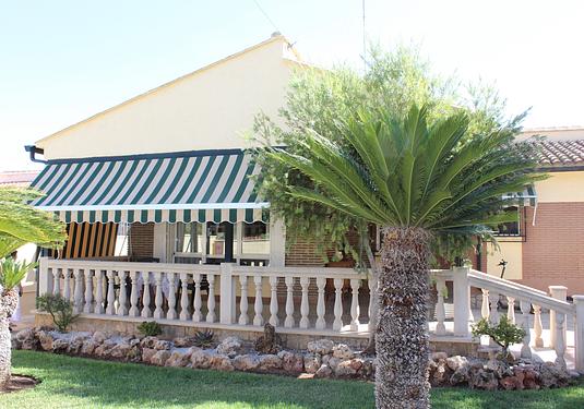 Villa in L'Eliana