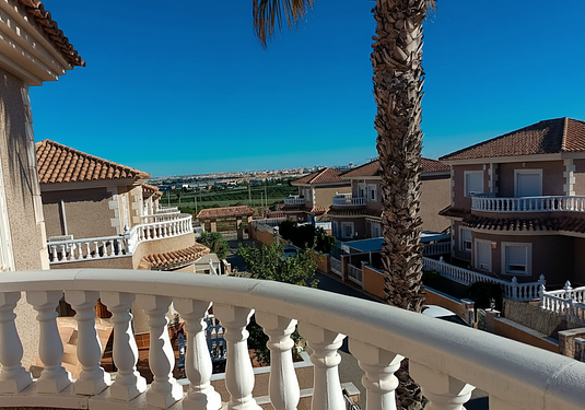 Villa in Los Balcones