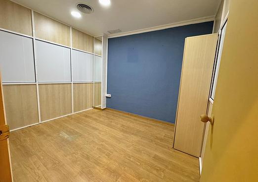 Commercial in Guardamar del Segura