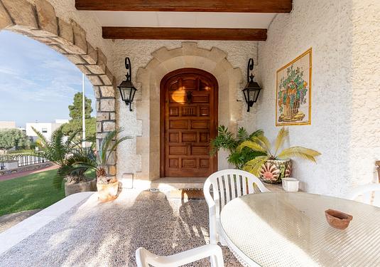 Villa in Alicante