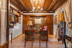 thumb 8