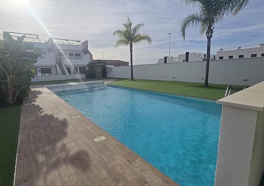 Apartment in Pilar de La Horadada