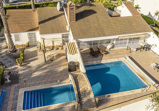 Villa in Orihuela