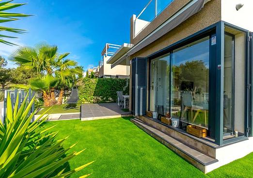 Villa in Orihuela Costa