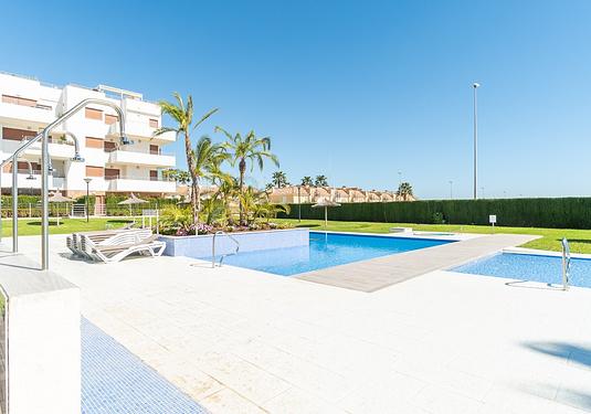 Apartment in Orihuela Costa