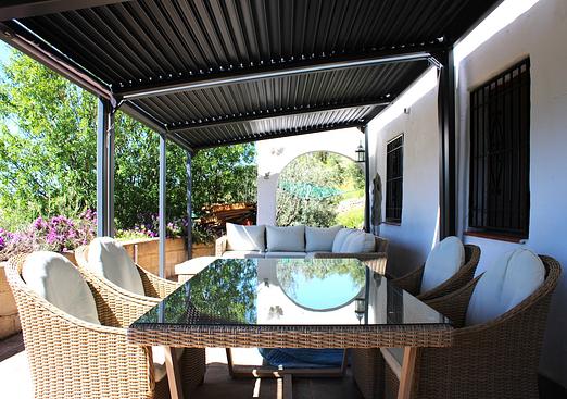 Country house in Salar