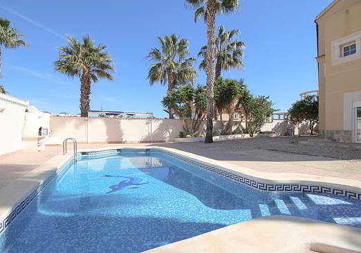 Villa in La Zenia