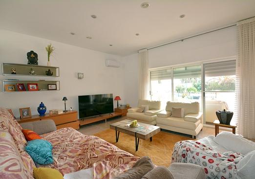 Country house in Almoradi