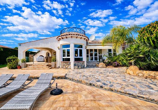 Villa in Cabo Roig