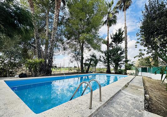 Country house in Orihuela