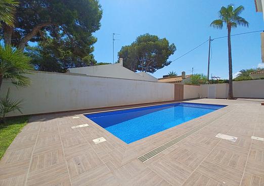 Villa in Cabo Roig