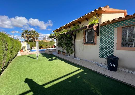 Villa in Cabo Roig