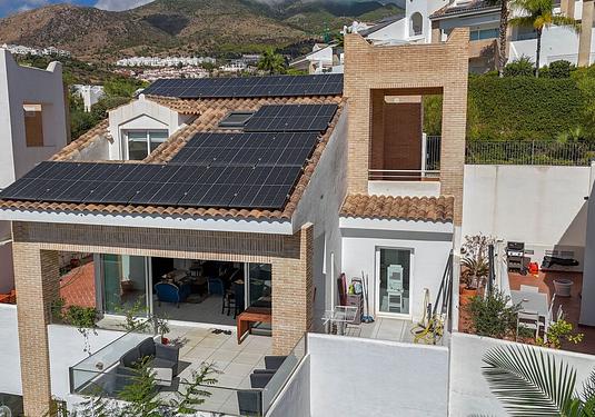 Villa in Benalmadena