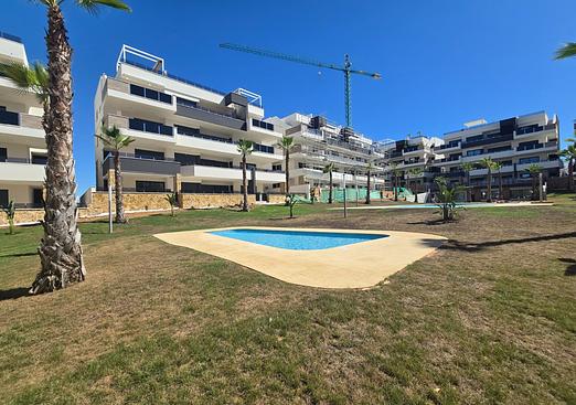 Apartment in Orihuela Costa