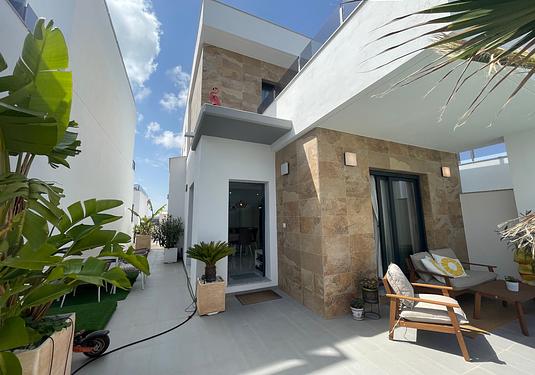Villa in Benijofar