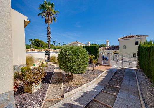 Villa in Orihuela Costa