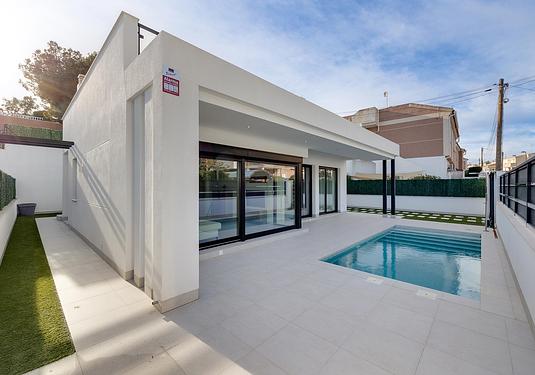 Villa in Pinar de Campoverde