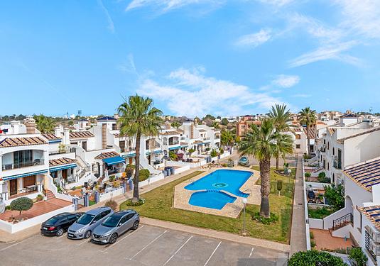 Apartment in Villamartin