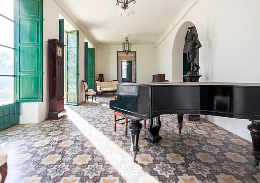 Villa in Alicante