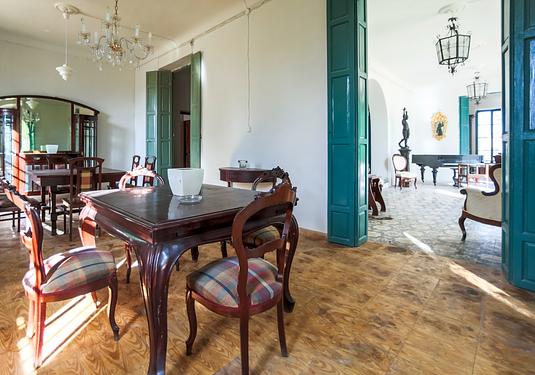 Villa in Alicante