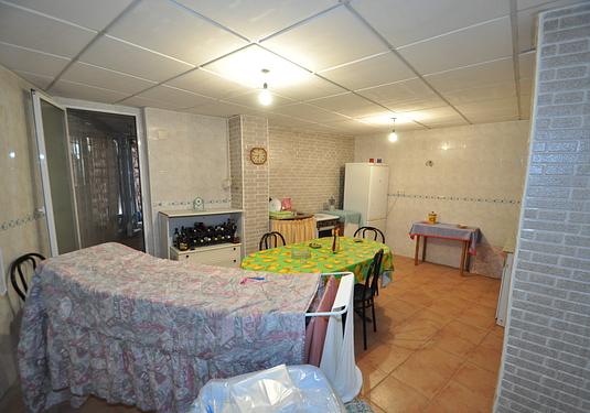 Town house in Abanilla