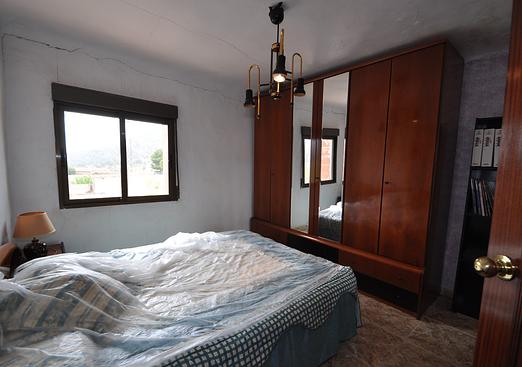 Town house in Abanilla