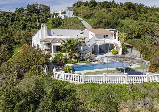 Villa in Benamargosa