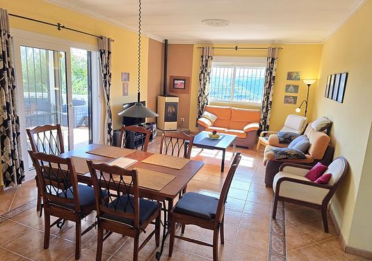Villa in Benamargosa