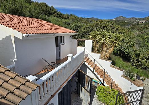 Villa in Benamargosa