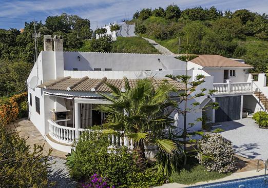 Villa in Benamargosa