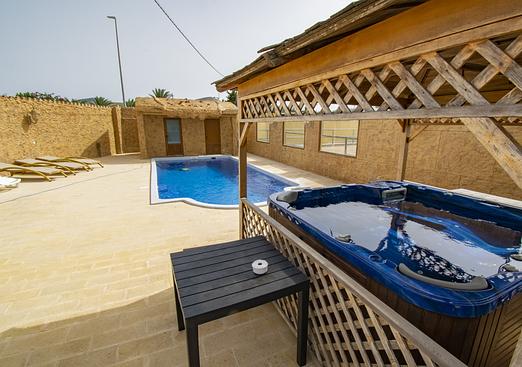 Villa in El Beal