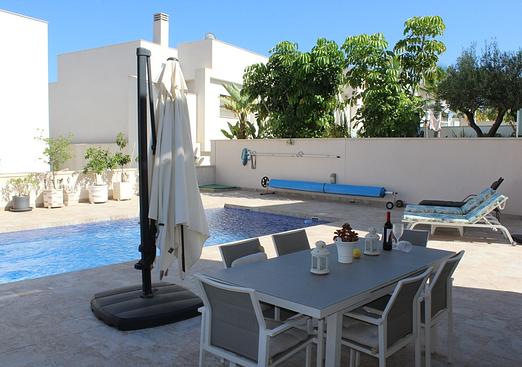 Villa in San Miguel de Salinas