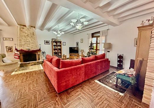 Villa in Avileses