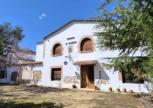 Commercial in Banyeres De Mariola