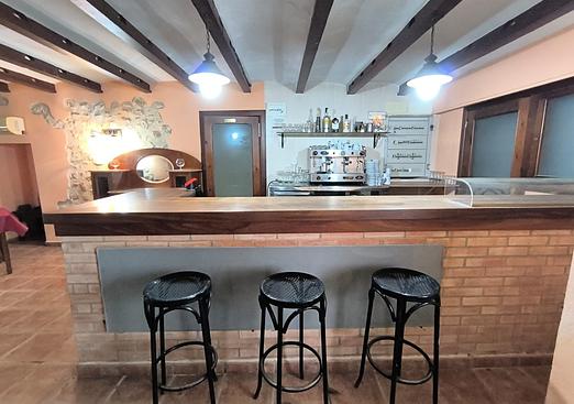 Commercial in Banyeres De Mariola