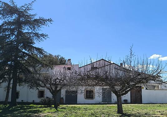 Commercial in Banyeres De Mariola