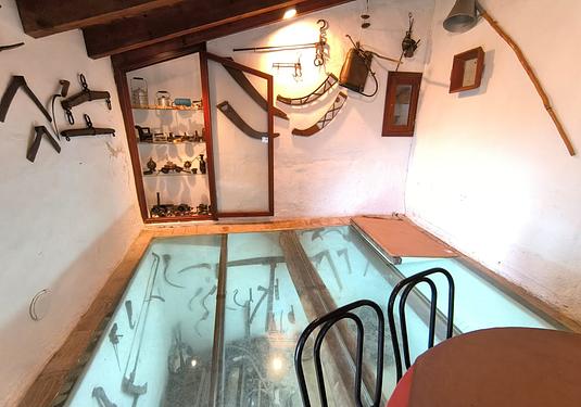 Commercial in Banyeres De Mariola