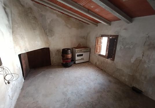 Town house in Raspay