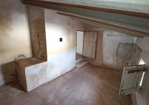 Town house in Raspay