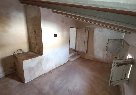 Town house in Raspay