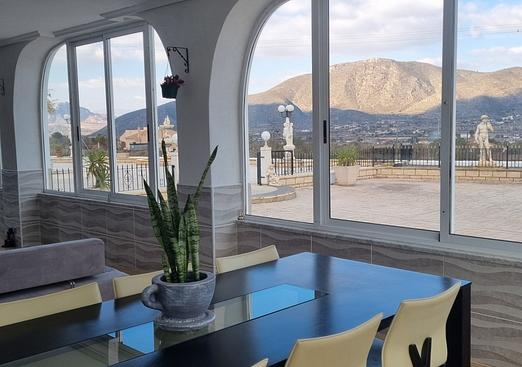 Villa in Hondon de los Frailes