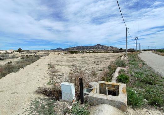 Country house in Abanilla