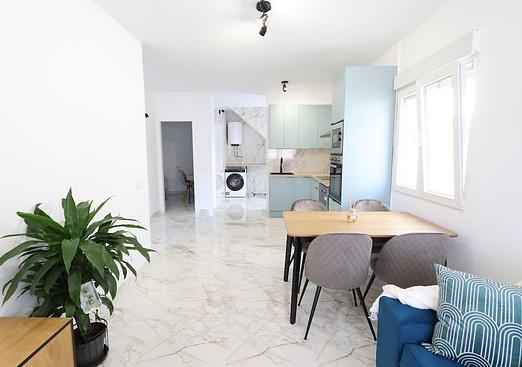 Semi detached in El Chaparral