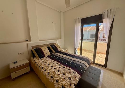 Town house in San Miguel de Salinas