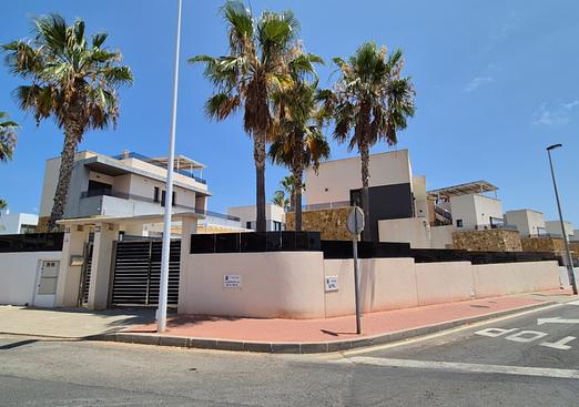 Villa in Torrevieja