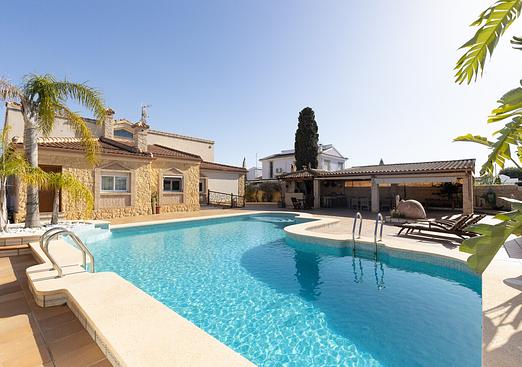 Villa in Torrevieja