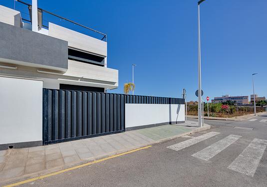 Bungalow in Pilar de La Horadada